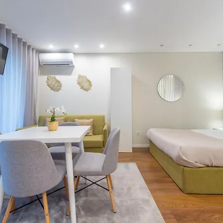 Terro Collection - Eca De Queiros Apartment