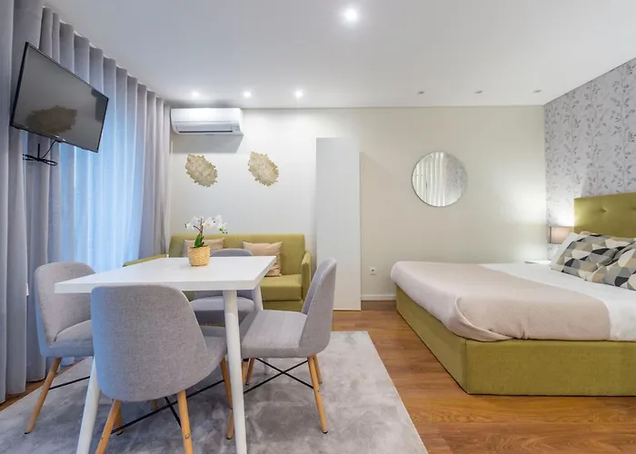 Terro Collection - Eca De Queiros Διαμέρισμα