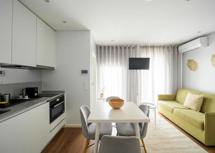 Terro Collection - Eca De Queiros Διαμέρισμα *