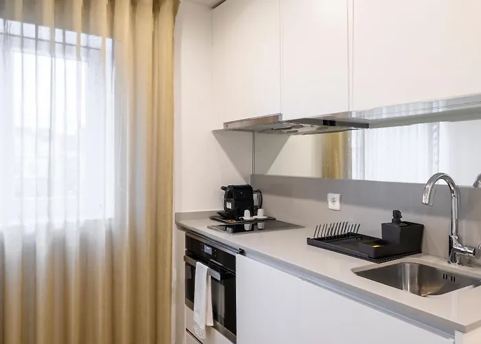 Terro Collection - Eca De Queiros Διαμέρισμα *